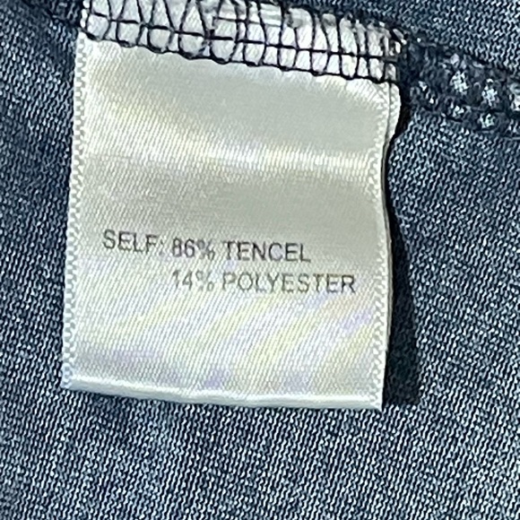 Jane and Delancey Distressed Blue Short Sleeve Top - Picture 5 of 10